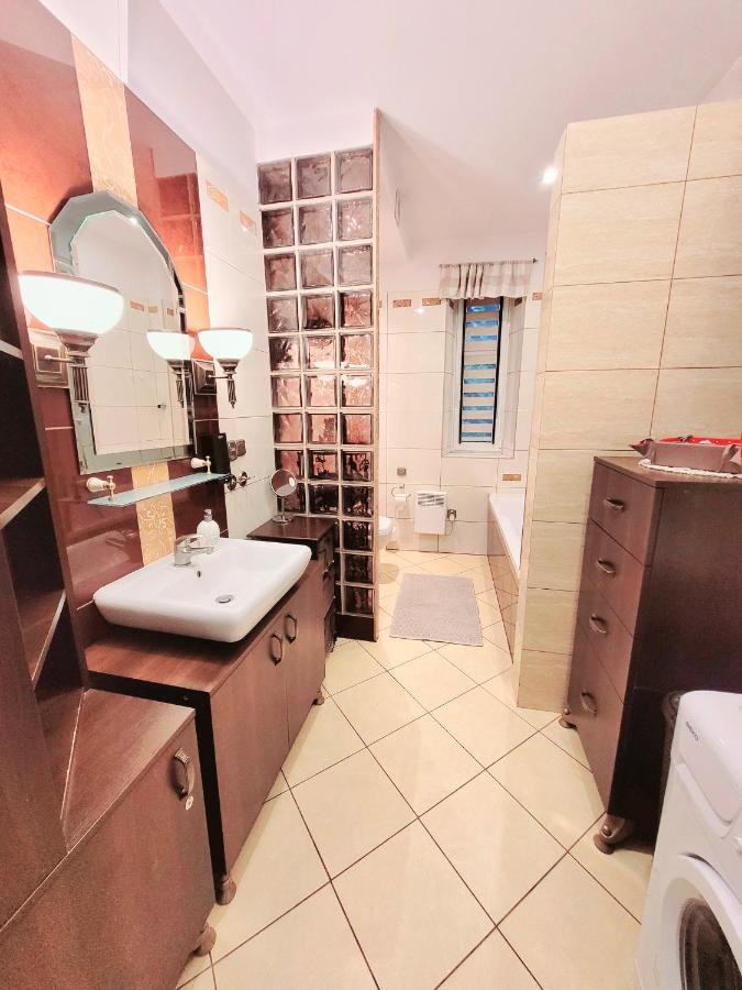 Apartament Pablo 75M2 W Centrum Tarnowskich Gor Тарновске Гори Екстериор снимка